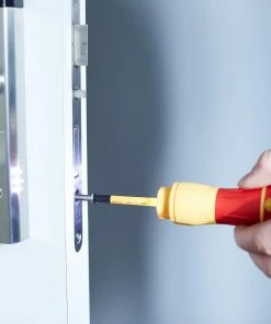 Wiha 45254 SpeedE II 3 Piece VDE Insulated Electric E-Screwdriver Set -Screwdriver And Bits Shop 44318 3 scaled 2